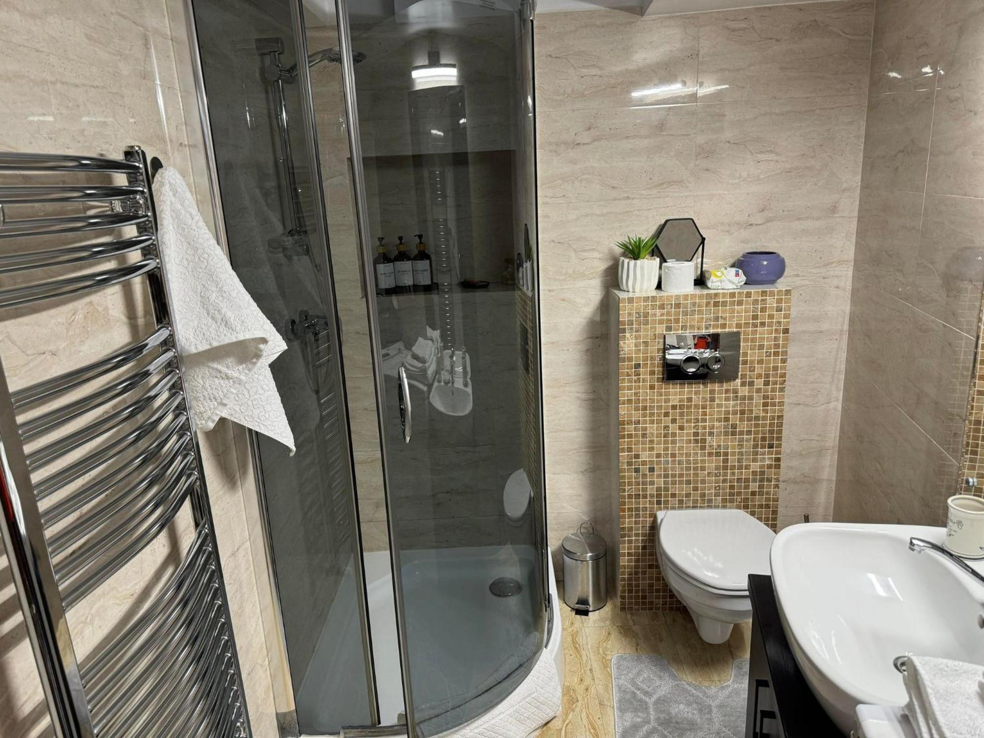 Pretty Luxury Apartament'S Cluj-Napoca Ngoại thất bức ảnh