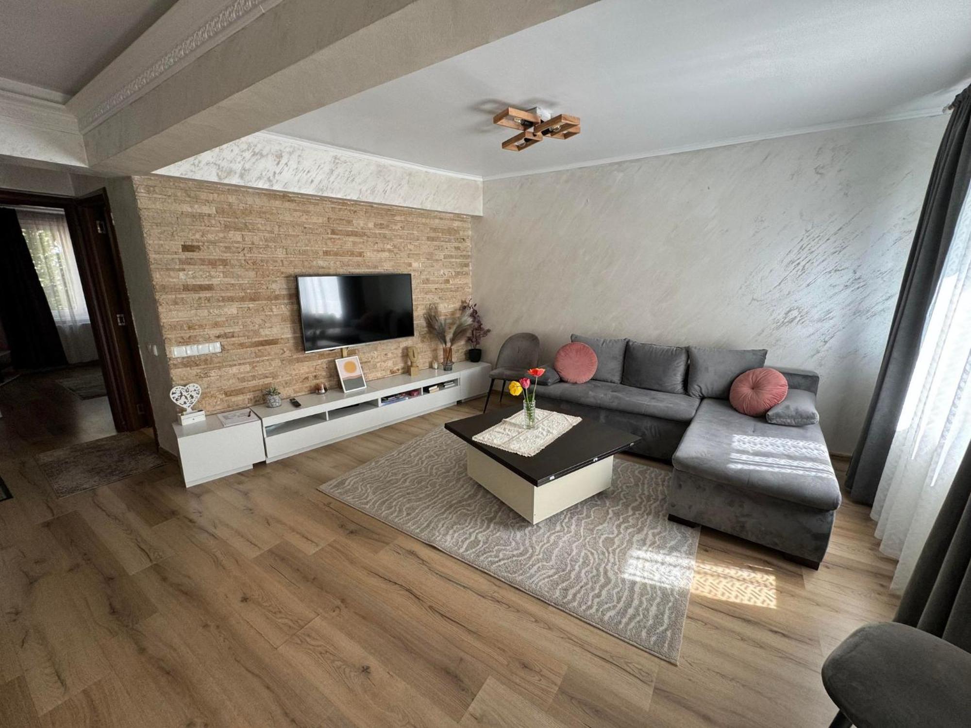 Pretty Luxury Apartament'S Cluj-Napoca Ngoại thất bức ảnh